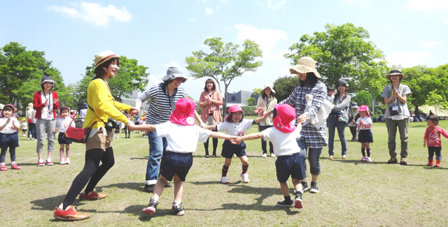 青空の下で 青空の下で