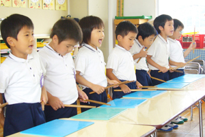 バチ遊び バチ遊び