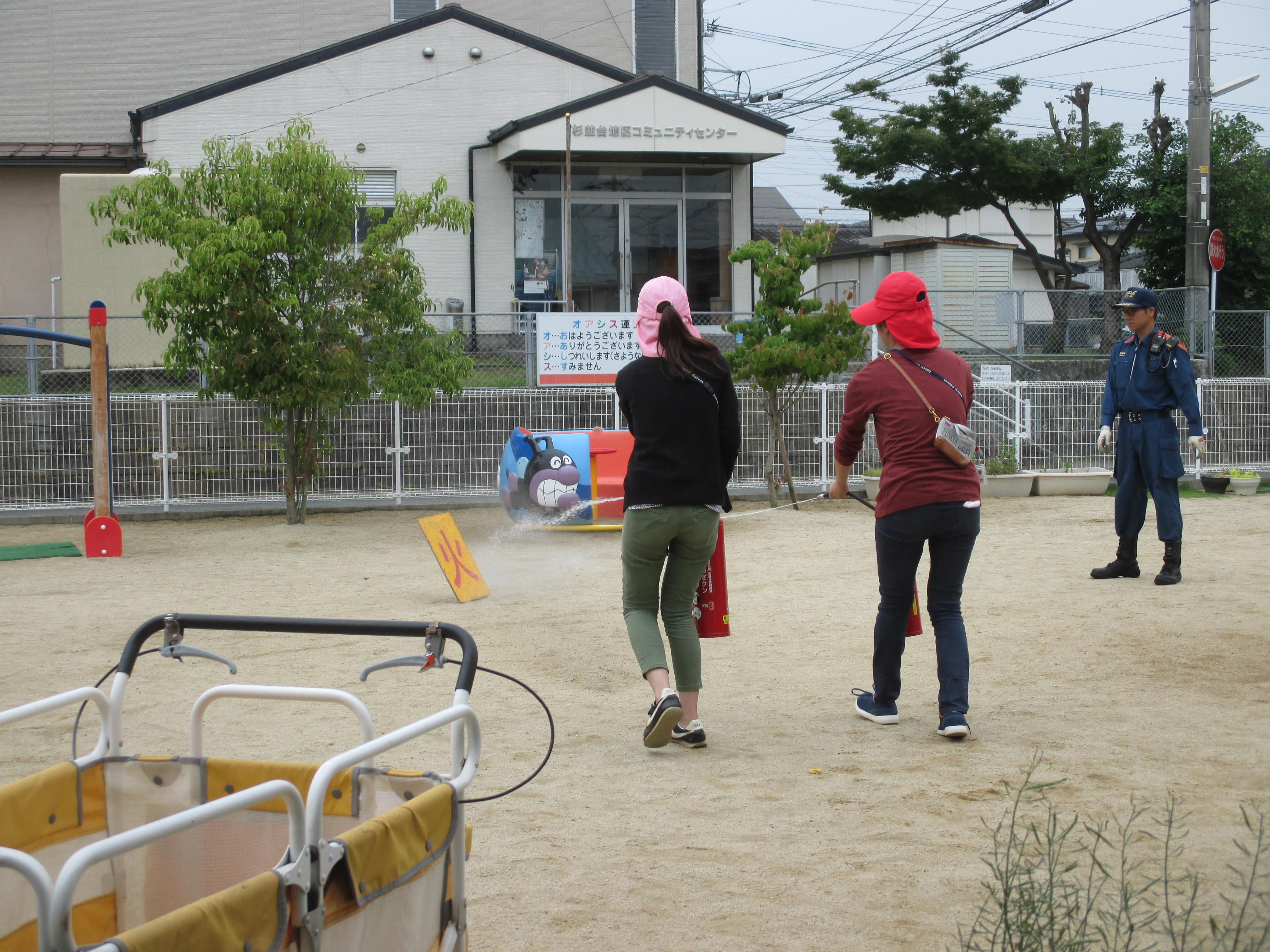 消火訓練 消火訓練