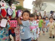 みんなで力を合わせて みんなで力を合わせて