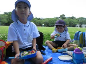 どれから食べようかな どれから食べようかな