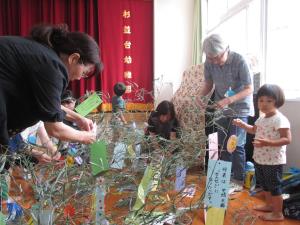 皆さんで沢山飾りつけして下さいました 皆さんで沢山飾りつけして下さいました