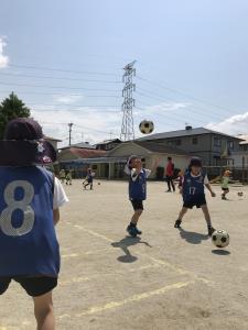 投げてキャッチ! 投げてキャッチ!