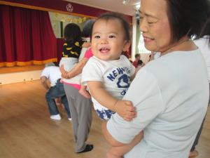 抱っこ嬉しいね 抱っこ嬉しいね