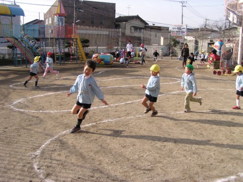 くねくねコースを走ろう! くねくねコースを走ろう!