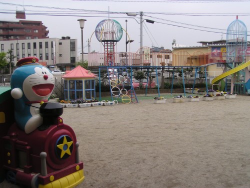 ドラえもんも心なしか寂しそう・・・ ドラえもんも心なしか寂しそう・・・