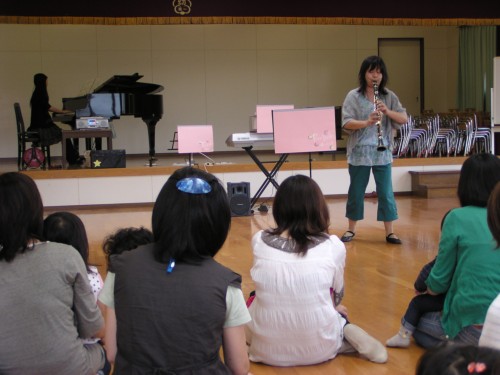 クラリネットとピアノの生演奏 クラリネットとピアノの生演奏