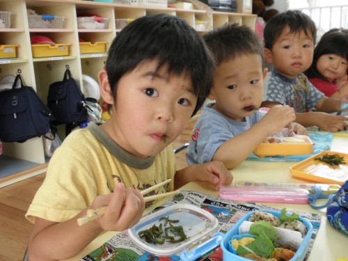 ピーマンおいしいよ ピーマンおいしいよ