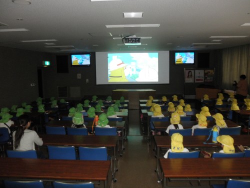 真剣に見ていました。 真剣に見ていました。