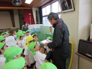 田中先生、一年間ありがとうございました。 田中先生、一年間ありがとうございました。