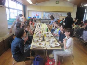 たくさんの保護者の方に参加していただきました。 たくさんの保護者の方に参加していただきました。