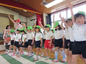 車が来ることを想定しながら… 車が来ることを想定しながら…