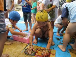 おっと!後ろから…。 おっと!後ろから…。