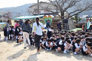 確実に全員避難できたか確認を行います。 確実に全員避難できたか確認を行います。