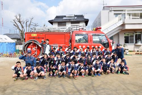 ゆり 消防車と一緒に ゆり 消防車と一緒に