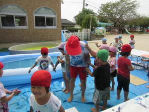 先生にもつけちゃおう! 先生にもつけちゃおう!