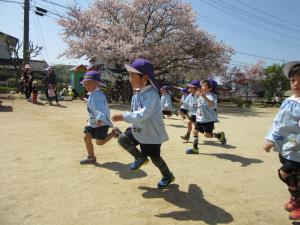 みんなでかけっこ! みんなでかけっこ!