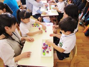 どちらが多いかな? どちらが多いかな?