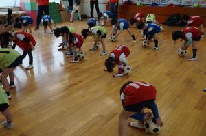 ボールを使って ボールを使って