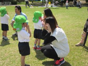 お母さんとにらめっこ対決! お母さんとにらめっこ対決!