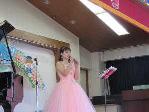 ヴォーカル金谷さん ヴォーカル金谷さん