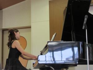 ピアノ高橋さん ピアノ高橋さん