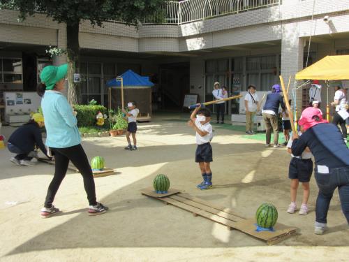 割れるかな… 割れるかな…