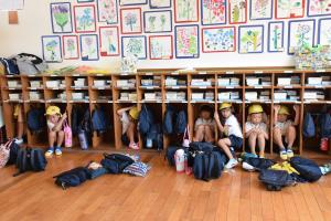 いろいろな身の守り方を学びます。 いろいろな身の守り方を学びます。