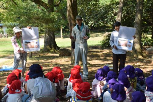 真剣に聞いていますね! 真剣に聞いていますね!