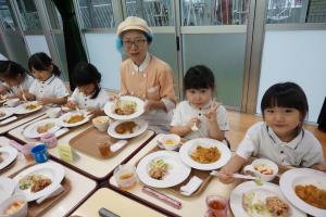 給食の先生と 給食の先生と