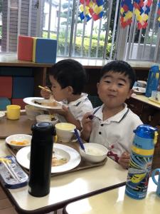 ピーマンおいしいね! ピーマンおいしいね!