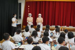 給食室の先生、いつもありがとうございます! 給食室の先生、いつもありがとうございます!