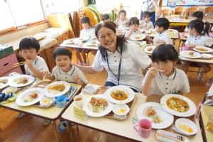 小野先生と一緒に食べたよ! 小野先生と一緒に食べたよ!