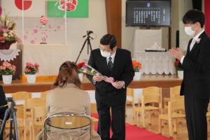 異動する先生 異動する先生