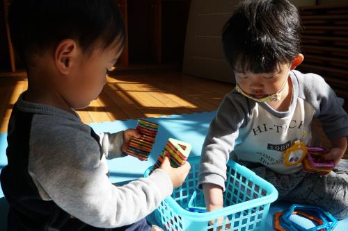 一緒に遊ぶ 一緒に遊ぶ