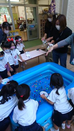 スーパーボールすくい。 スーパーボールすくい。