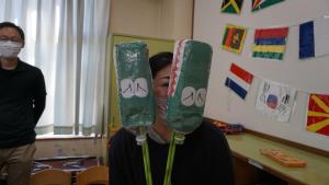 裏で頑張っているのは保護者の方…。 裏で頑張っているのは保護者の方…。