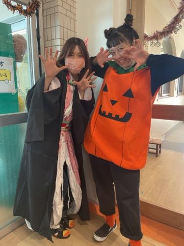 先生達も楽しんでいます! 先生達も楽しんでいます!