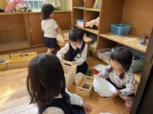 お片付けもお世話の一つ。 お片付けもお世話の一つ。