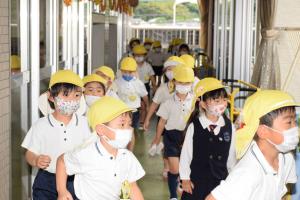 落ち着いて避難しています 落ち着いて避難しています