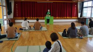 エプロンシアター エプロンシアター