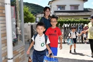 いってきます! いってきます!