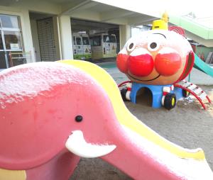 アンパンマンも寒そう アンパンマンも寒そう