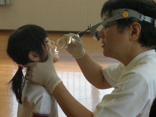 歯の様子はどうでしょうか? 歯の様子はどうでしょうか?