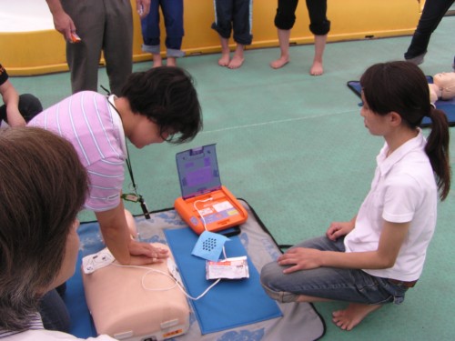 AEDの使いかた AEDの使いかた