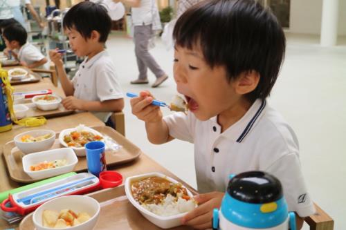 おいしいなー おいしいなー