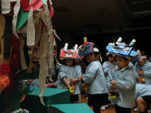 おにをやっつけろ! おにをやっつけろ!