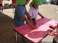 机にも・・・ 机にも・・・