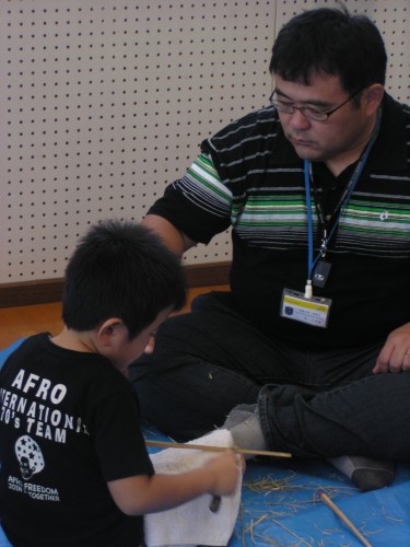 黙ってじっと見守ります・・・ 黙ってじっと見守ります・・・