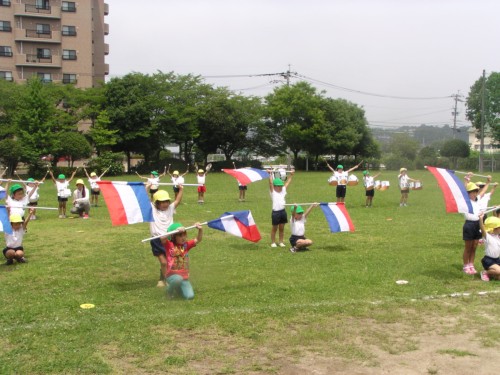 みんなで気持ちを合わせて みんなで気持ちを合わせて